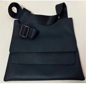 Bottega Veneta vintage textured bag final sale